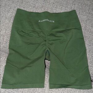 Alphalete Amplify Women's Green Shorts